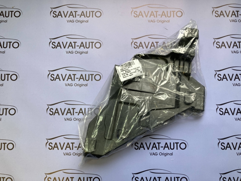 1 8R0941453A кронштейн кріплення фари